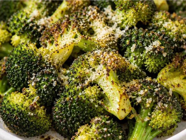 Air Fryer Broccoli: The Crispiest Side Dish EVER!