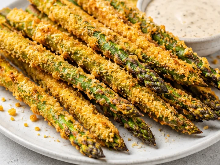 Crispy Air Fryer Asparagus Fries