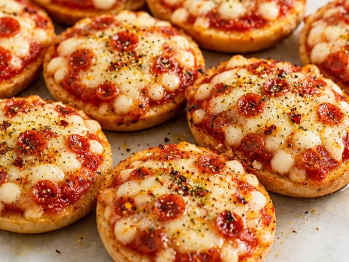 Air Fryer Bagel Bites Pizza