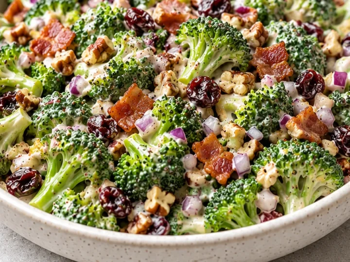 Crispy Air Fryer Broccoli Salad: Your New Go-To!