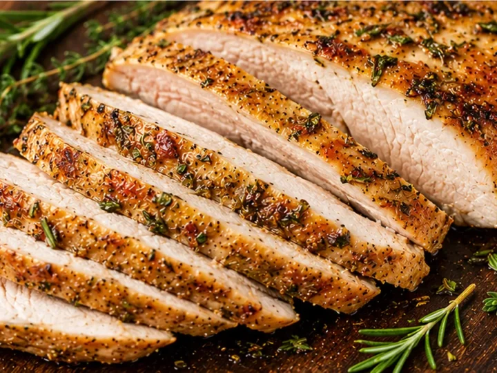 Juicy Air Fryer Turkey Breast – SO EASY!