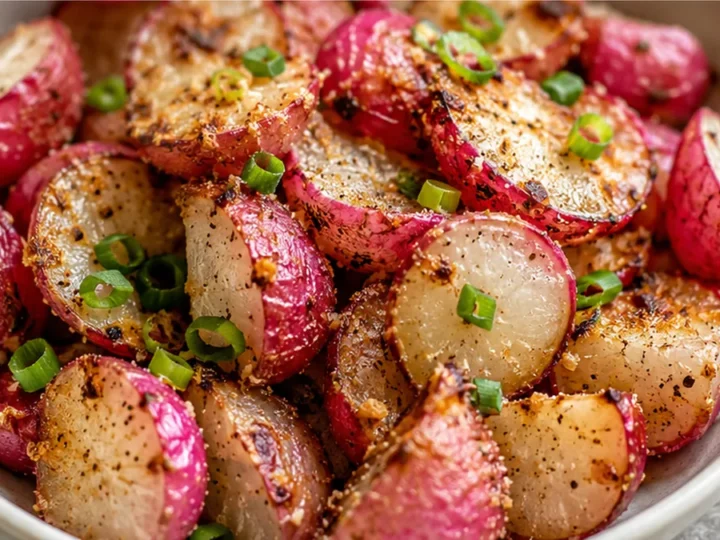 Crispy Air Fryer Radishes