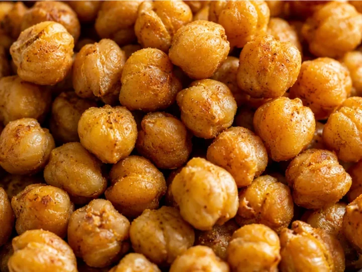 Crispy Air Fryer Chickpeas: Your Snack Game Changer!
