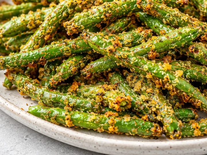 Crispy Air Fryer Green Beans Snack