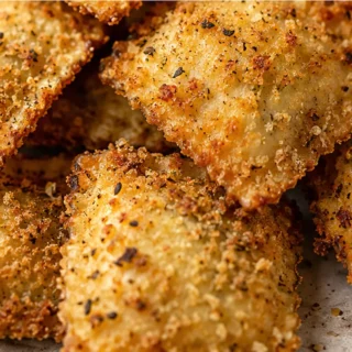 Crispy Air Fryer Vegan Ravioli - vegan fried ravioli - Vegan fried ravioli: whip up this incredible crispy snack in your air fryer. Perfect for parties or a qui