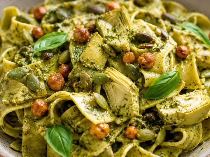 Creamy Vegan Pesto Pasta: Your Weeknight Dinner Hero!