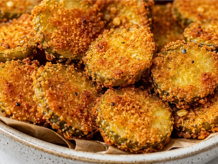 Crispy Air Fryer Fried Pickles! SO addicting!