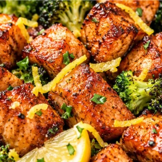 Crispy Keto Salmon Bites - Keto salmon: Try these quick air fryer salmon and broccoli bites! Perfect for a healthy, low-carb meal ready in under 45 minutes. Eas